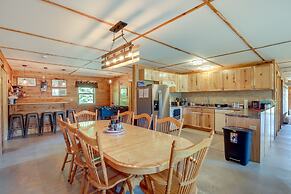 Toivola Home w/ Fire Pit: 8 Mi to Lake Superior!