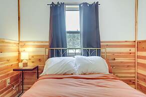 Toivola Home w/ Fire Pit: 8 Mi to Lake Superior!