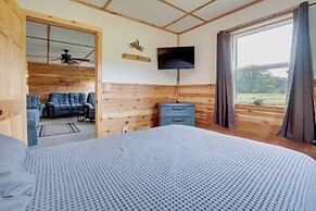 Toivola Home w/ Fire Pit: 8 Mi to Lake Superior!