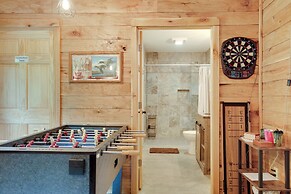 Toivola Home w/ Fire Pit: 8 Mi to Lake Superior!