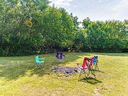 Peaceful Franklin Cottage ~ 1 Mi to Downtown!