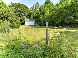 Peaceful Franklin Cottage ~ 1 Mi to Downtown!
