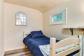 Peaceful Franklin Cottage ~ 1 Mi to Downtown!