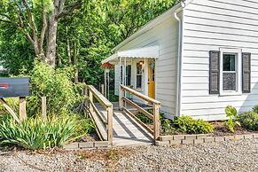 Peaceful Franklin Cottage ~ 1 Mi to Downtown!