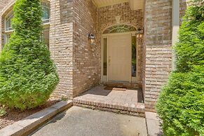 Sunny Coosa River Hideaway w/ Boat Dock & Slip!