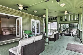 Spacious Family Home on Lake Marion w/ Boat Ramp!
