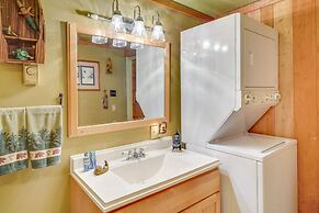 Cozy Pennsylvania Abode w/ Porch, Grill & Fire Pit