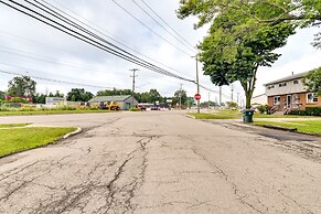 Depew Vacation Rental ~ 10 Mi to Buffalo!