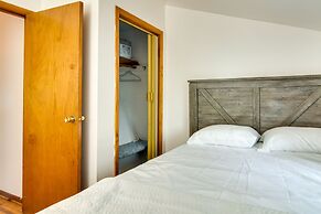 Depew Vacation Rental ~ 10 Mi to Buffalo!