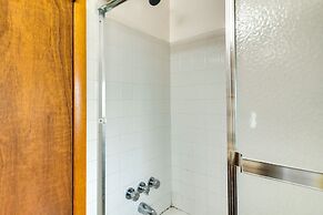 Depew Vacation Rental ~ 10 Mi to Buffalo!