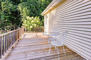 Charming Flushing Cottage w/ Deck + Spacious Yard!