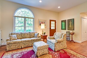 Charming Flushing Cottage w/ Deck + Spacious Yard!