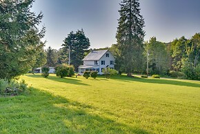Hop Bottom Home w/ Private Yard & Fire Pit!