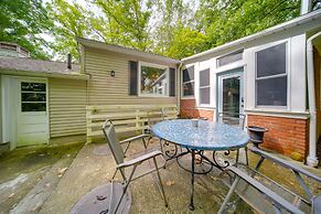 Stylish Willoughby Hills Retreat w/ Fireplace!