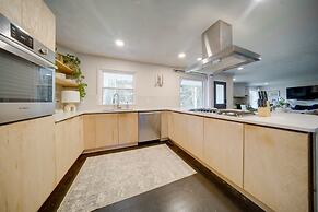 Stylish Willoughby Hills Retreat w/ Fireplace!