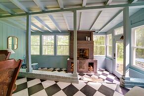 Stylish Willoughby Hills Retreat w/ Fireplace!