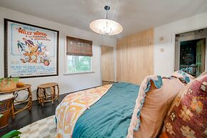 Stylish Willoughby Hills Retreat w/ Fireplace!