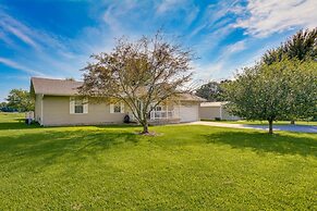 Cozy Stafford Home w/ Outdoor Pool: Pets Welcome!