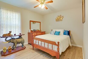 Cozy Stafford Home w/ Outdoor Pool: Pets Welcome!