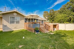 Cozy Stafford Home w/ Outdoor Pool: Pets Welcome!