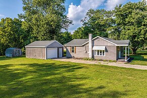 Pet-friendly Indiana Home w/ Porch, Near Downtown!