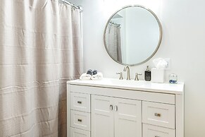 Pet-friendly Indiana Home w/ Porch, Near Downtown!