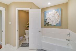 East Palatka Home on St Johns River w/ Boat Dock!