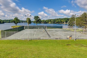 Family-friendly Dubois Cabin w/ Community Pool!
