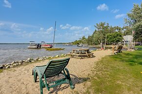 Saint Helen Lake House w/ Private Beach & Fire Pit