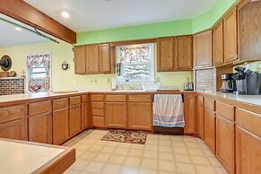 Saint Helen Lake House w/ Private Beach & Fire Pit