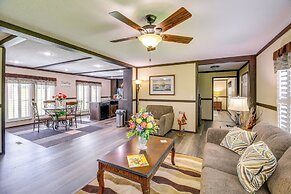 Dog-friendly Home w/ Mtn Views in Chilhowie!