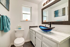 Pet-friendly Reno Hideaway w/ Private Hot Tub!