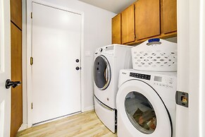 Pet-friendly Reno Hideaway w/ Private Hot Tub!