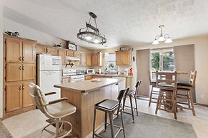 Fort Smith Vacation Rental Near Bighorn River