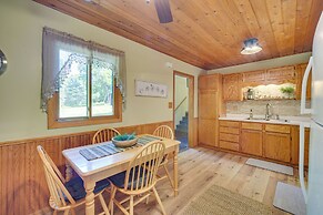 Grill & Fire Pit: Waterfront Cameron Retreat!