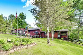 Grill & Fire Pit: Waterfront Cameron Retreat!