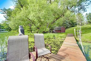 Grill & Fire Pit: Waterfront Cameron Retreat!
