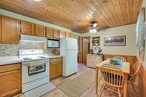 Grill & Fire Pit: Waterfront Cameron Retreat!
