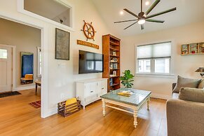 Modern Solomons Cottage Rental - Walk to Island!