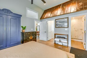 Modern Solomons Cottage Rental - Walk to Island!