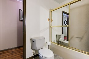 Riverfront Covington Cabin w/ Deck & Fire Pit!