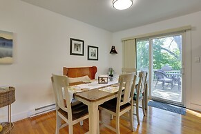 Kiamesha Lake Home w/ Deck: 4 Mi to Resorts World!