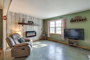 Peaceful Cassville Vacation Rental - Hike & Fish!