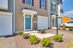 Spacious Hedgesville Retreat ~ 5 Mi to Golf Course