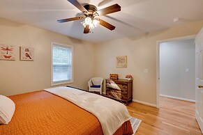 Waterfront Hartfield Vacation Rental w/ Dock!