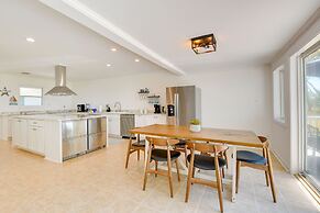 Sun-dappled Waterfront Home on Potomac River!