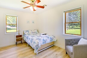 Sun-dappled Waterfront Home on Potomac River!