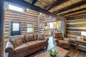 Bedford Cabin w/ Porch, 5 Mi to Historic District!