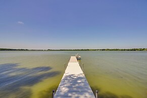 Lakefront Sunburg Vacation Rental w/ Boat Dock!