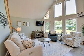 Lakefront Sunburg Vacation Rental w/ Boat Dock!